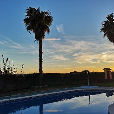 Espectacular Residencial En 1A Linea Con Piscina Daire Benajarafe Dış mekan fotoğraf