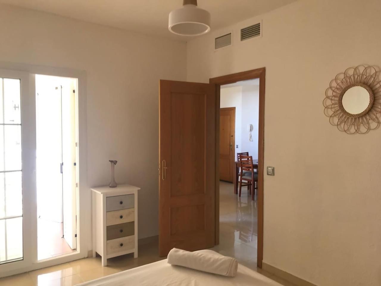 Espectacular Residencial En 1A Linea Con Piscina Daire Benajarafe Dış mekan fotoğraf
