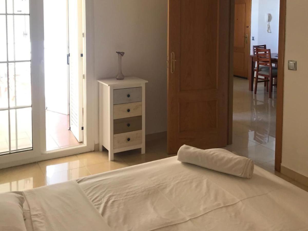 Espectacular Residencial En 1A Linea Con Piscina Daire Benajarafe Dış mekan fotoğraf